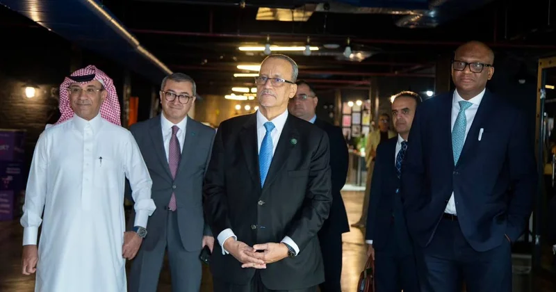 İslam Əməkdaşlıq Təşkilatının baş katibi “ASAN xidmət”də FOTO