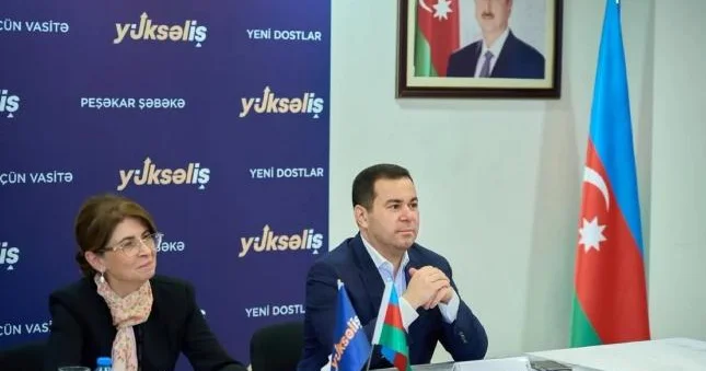 Fərəh Əliyeva VI Yüksəliş müsabiqəsinin qalibləri ilə görüşüb