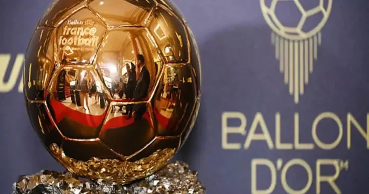 Real və Barselona ilk yeri bölüşürlər: Qızıl top u ən çox qazanan klublar