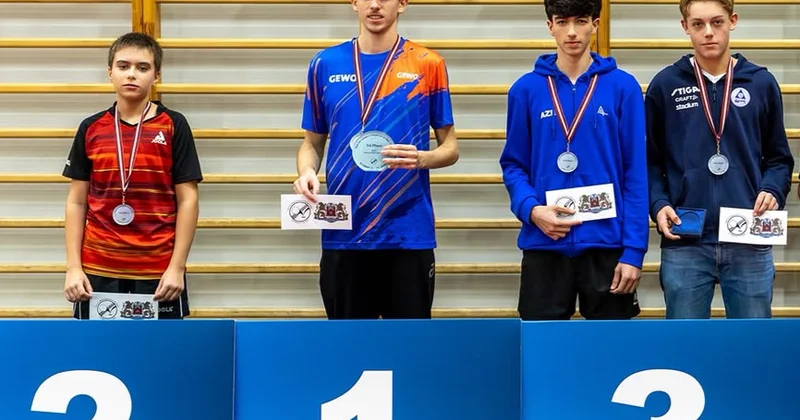 Stolüstü tennisçimiz beynəlxalq yarışın mükafatını qazanıb