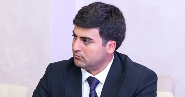 Əli Məmmədov baş katib vəzifəsinə təsdiqləndi
