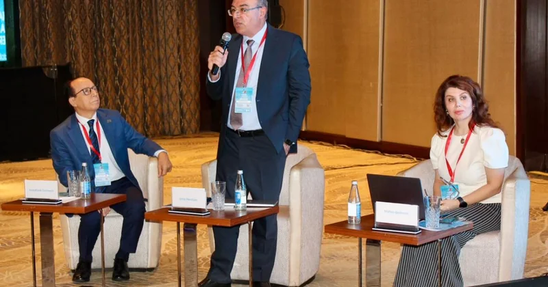 Tibbi Xidmət İdarəsinin nümayəndəsi II HepatoGastro Beynəlxalq Forumunda moderator və məruzəçi qismində iştirak edib