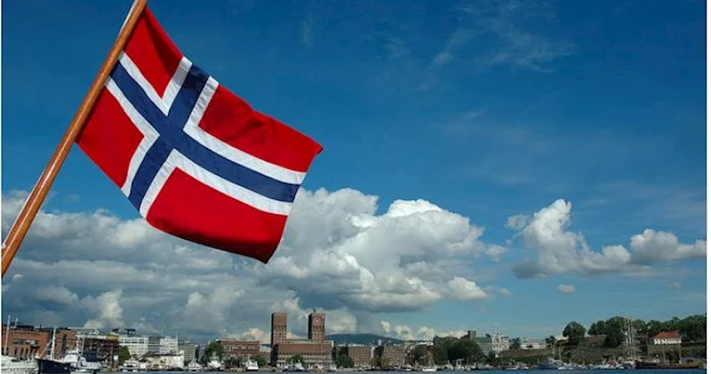 Norveçdən Trampa CAVAB