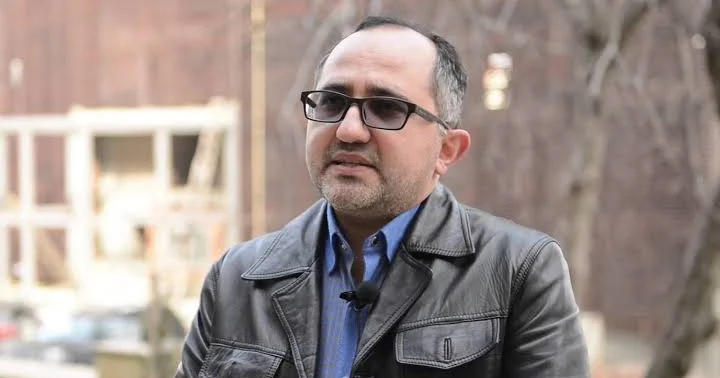Əkrəm Həsənovdan xəbərdarlıq: “Azərbaycanı ağır illər gözləyir”