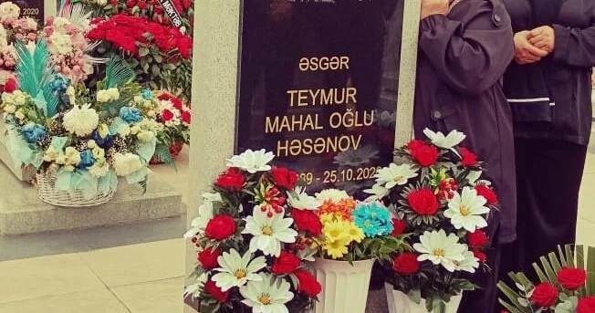 Vətən müharibəsi Şəhidi Həsənov Teymur Mahal oğlunun şəhadət günüdür FOTO