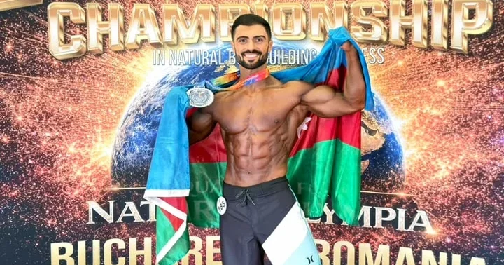 Сборная Азербайджана успешно выступила на чемпионате Европы по натуральному бодибилдингу и фитнесу