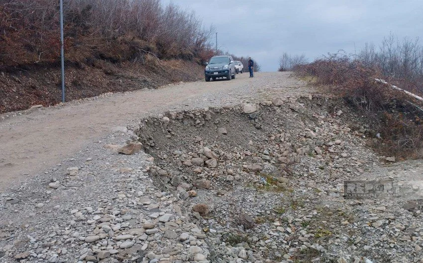 Şamaxıda avtomobil yolunda çökmə baş verib