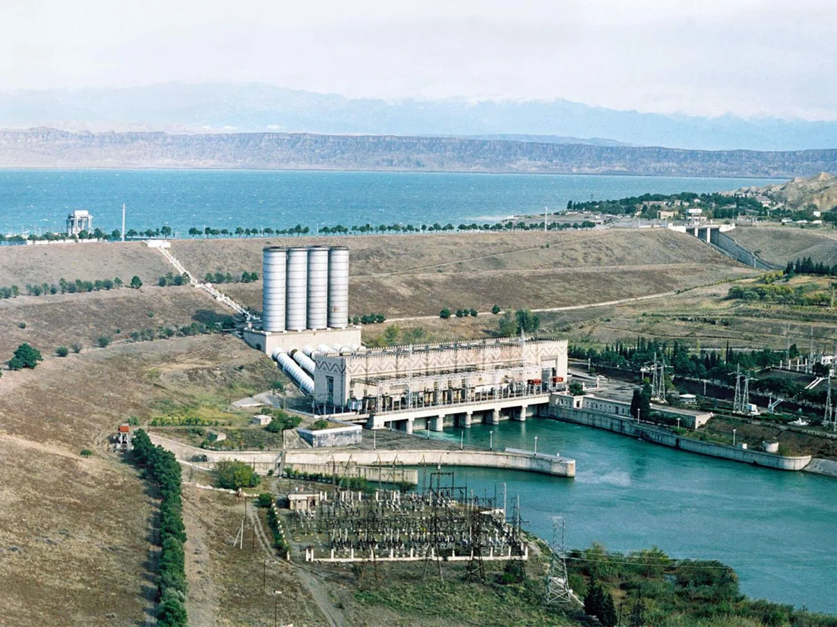 На Мингячевирском водохранилище произошло землетрясение