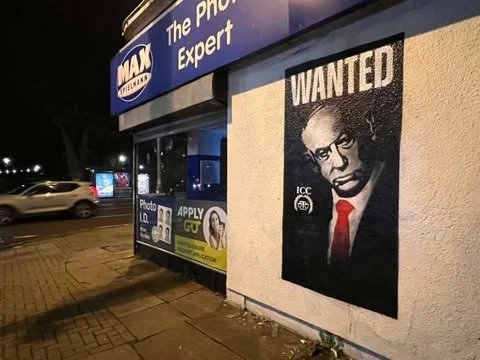 “Axtarılır”: Netanyahunun plakatları küçələrdə