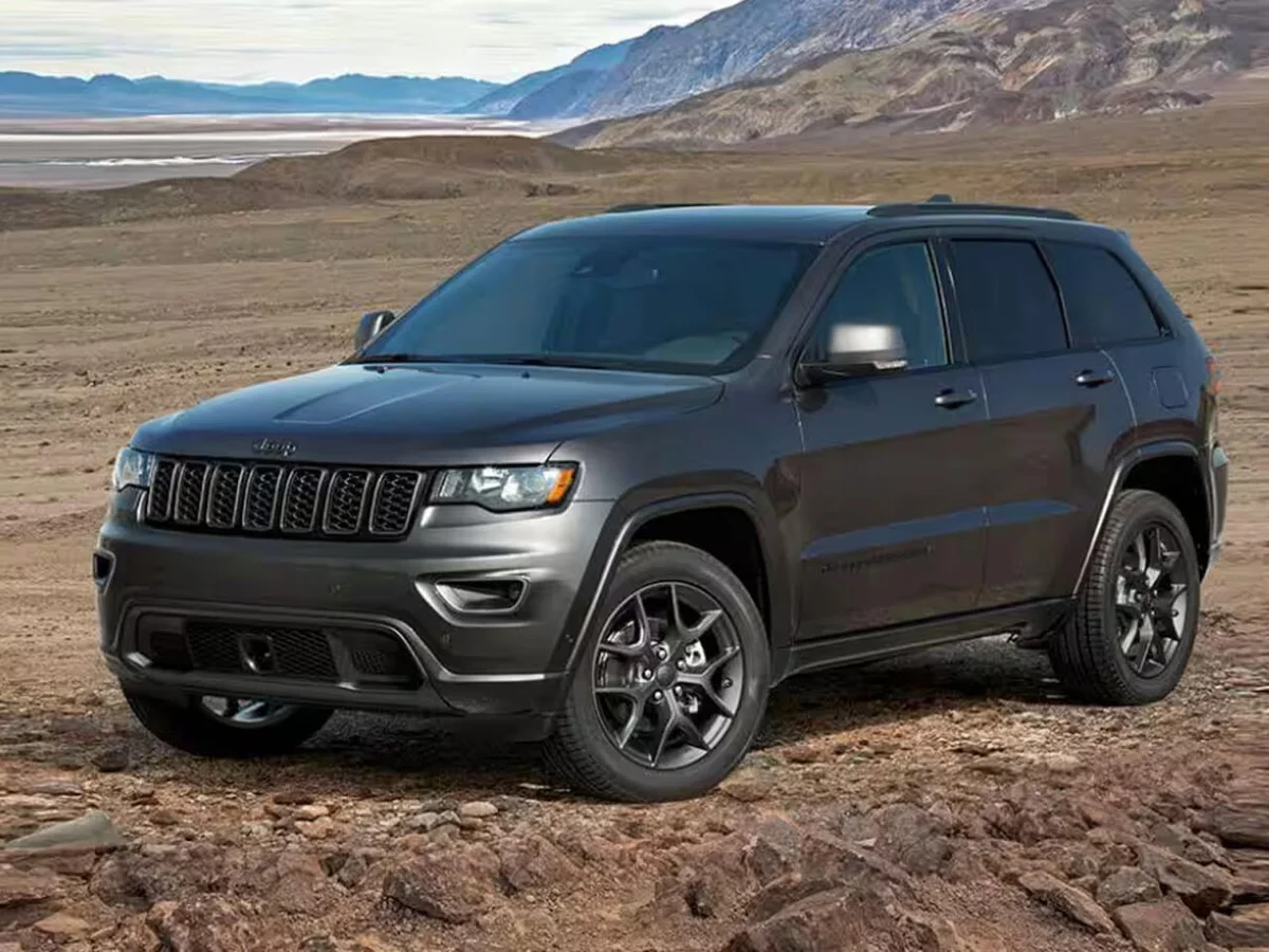 Jeep Grand Cherokee necə maşındır?