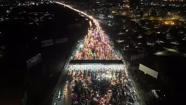 İslamabadda müxalifətin etirazları zamanı azı 12 nəfər ölüb