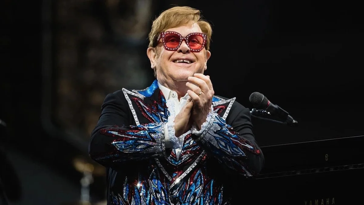 Elton Con görmə qabiliyyətini itirdiyini açıqladı Azərbaycanda özəl xəbərlər, araşdırmalar, təhlillər və müsahibələrin tək ünvanı