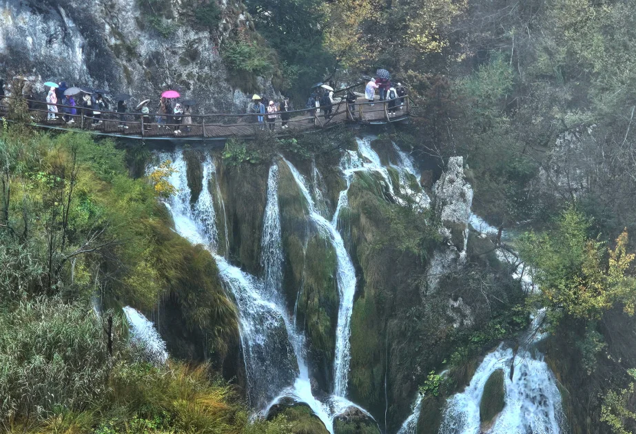 Xorvatiya bələdçisi: “Plitviçka gölləri”, Rastoke və Zaqreb AZƏRTAC