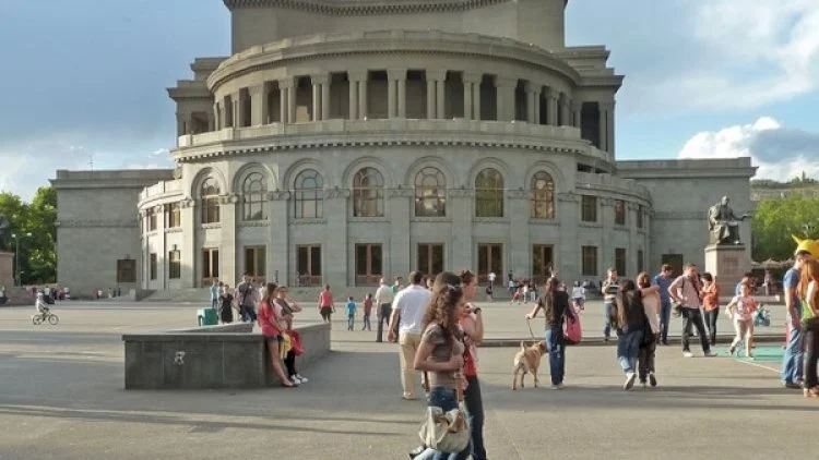 Samirə Ermənistana getdi, Paşinyana mesaj verdi KONKRET