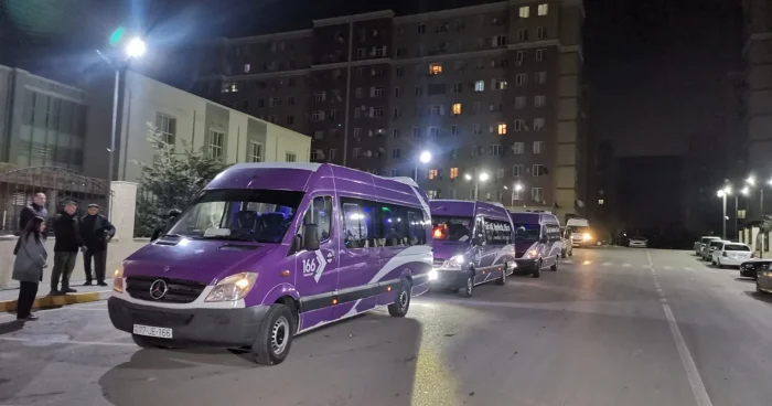 Kəlbəcərə növbəti ailələr yola salınıblar YENİLƏNİB