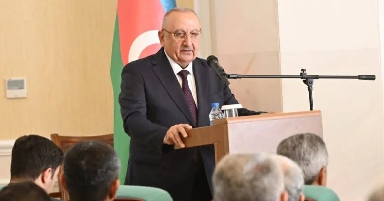 İctimai fəal, vətənpərvər ziyalı, mehriban baba