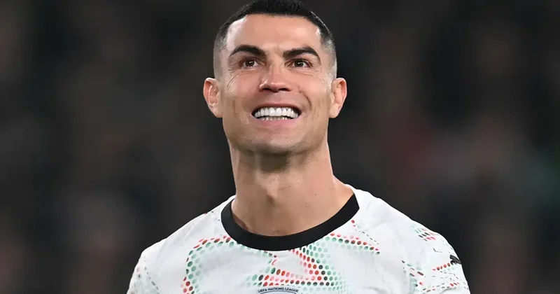 FİFA nın Ronaldoya jesti üsyana səbəb oldu