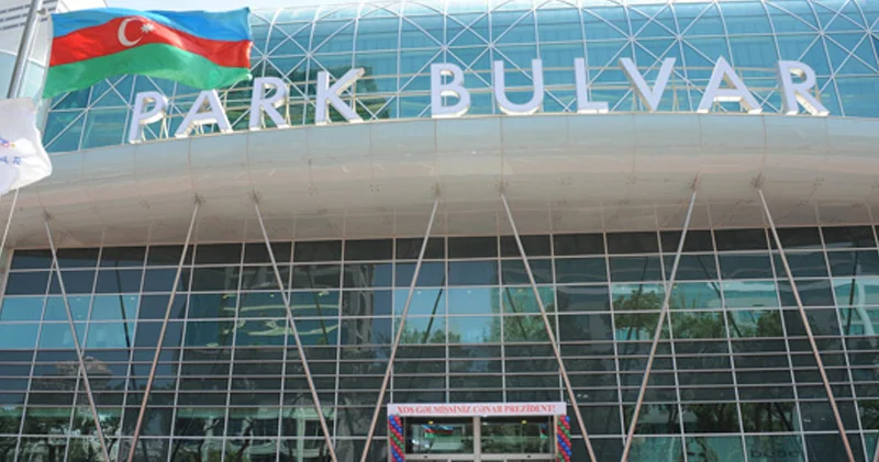 Pakistan vətəndaşı Park Bulvar da oğurluq etdi Həbs olundu