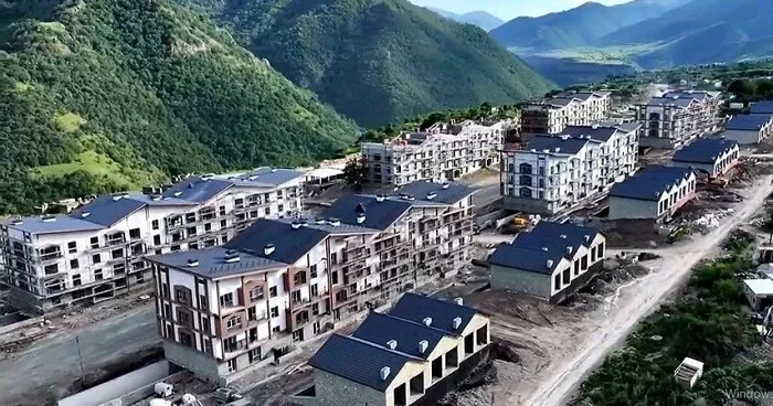 Kəlbəcərə yola salınan növbəti köç karvanı çatdı KONKRET