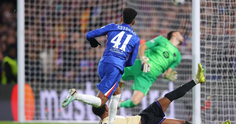 “Çelsi” Çempionlar Liqasında “Barselona”nı beş və daha çox məğlub edən üçüncü komanda oldu