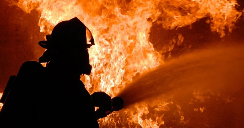 Ermənistanda partlayış və yanğın nəticəsində iki nəfər xəsarət alıb