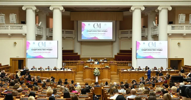 Deputatlar MDB Moda Forumunda regional əməkdaşlıqla bağlı mesaj veriblər