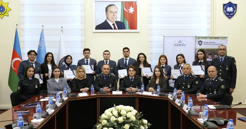 Gömrük Akademiyasının Brend tələbə ləri mükafatlandırılıb FOTOLAR