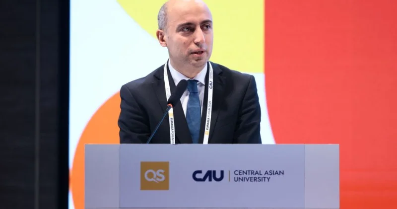 Emin Əmrullayev beynəlxalq tədbirdə çıxış edib FOTO