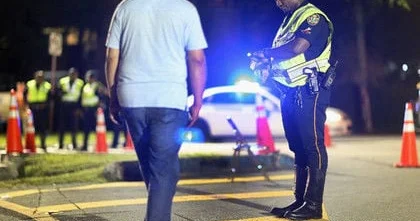 Ağ Ev yaxınlığında silahlı atışma...