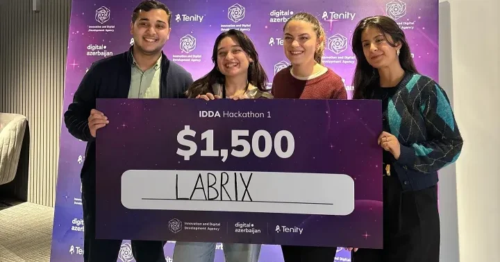 Tələbələrin “Labrix” komandası Fintech Hackathon da 2 ci yerə layiq görülüb, 1500 dollar mükafat qazanıb