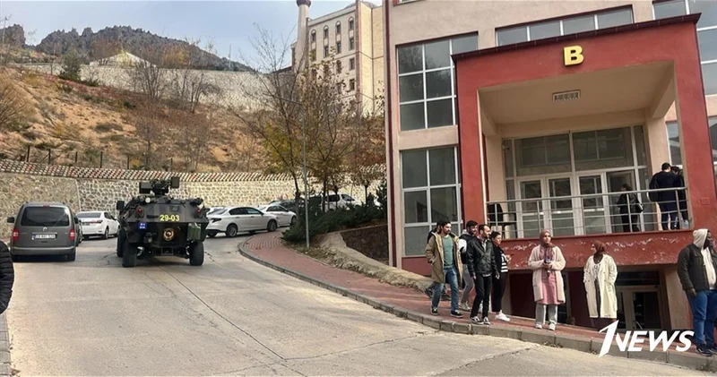 В Турции сотрудник университета взял в заложники коллегу