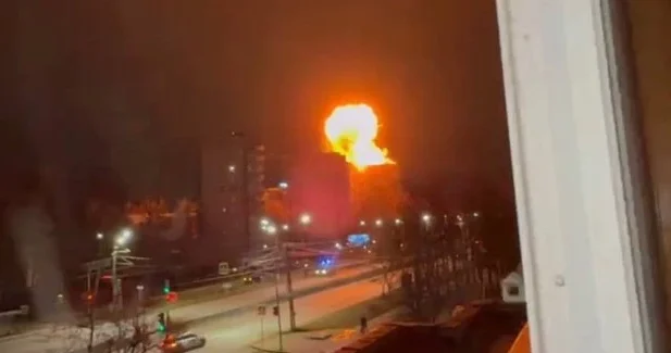 Ночной удар: неизвестные дроны атаковали стратегический объект в Чебоксарах