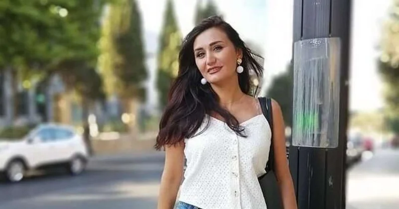 Aktrisa sürücü qalmaqalı böyüyür “20 nəfəri polisdə gözləyəcəm”