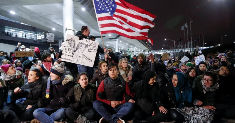 Tramp administrasiyası Bayden dövründə ABŞ a daxil olan bütün qaçqınların işlərini yenidən araşdıracaq