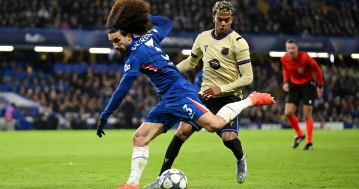 Kukurelya Yamalı cibində saxlamışdı Çelsi nin qapıçısı