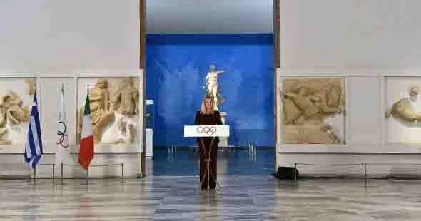 2026 cı il Qış Olimpiya Oyunlarının alovu Yunanıstanda ehtiyat məşəldən yandırılıb