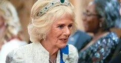 Раскрыт тайный смысл редкой тиары королевы Камиллы