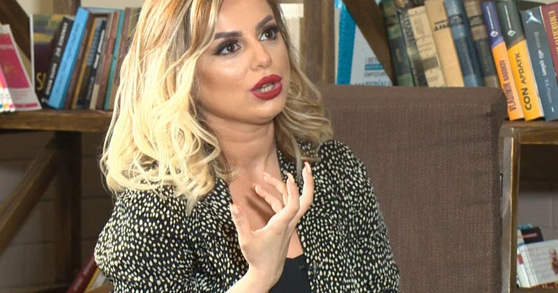 Qızıma görə qapalı geyinirəm