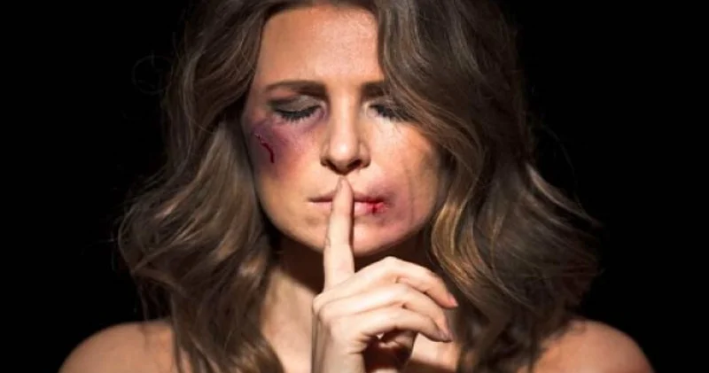 Niyə ancaq qadınlara qarşı zorakılıqlardan danışırıq? Sosioloqdan xəbərdarlıq