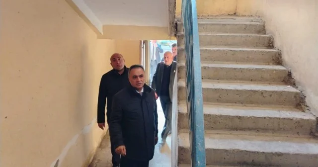 Qəzalı bina ilə bağlı Qərargah operativ işlərini davam etdirir FOTOLAR