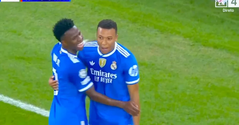 7 dəqiqəyə 3 qol vurdu Video