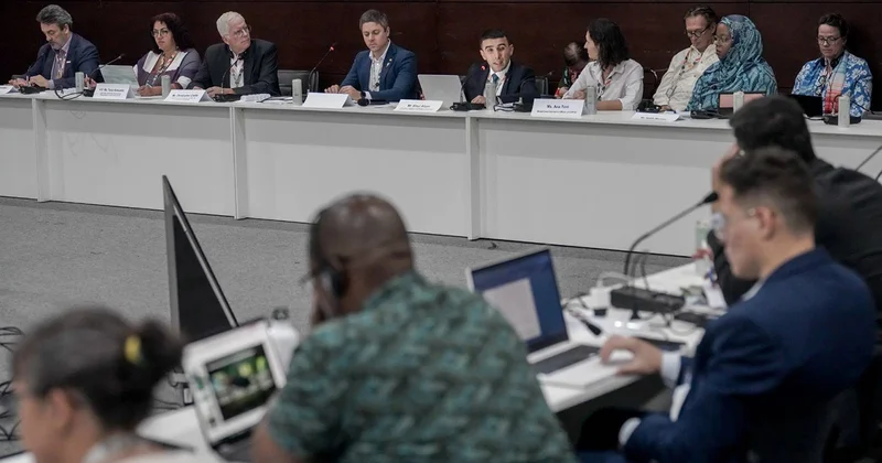 Azərbaycan və İƏİT iqlim hədəflərini təhsil sahəsində real fəaliyyətə çevirir Fotolar