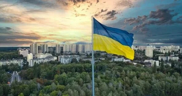 Zelenskinin ofisindən ərazi güzəştləri ilə bağlı TƏCİLİ AÇIQLAMA