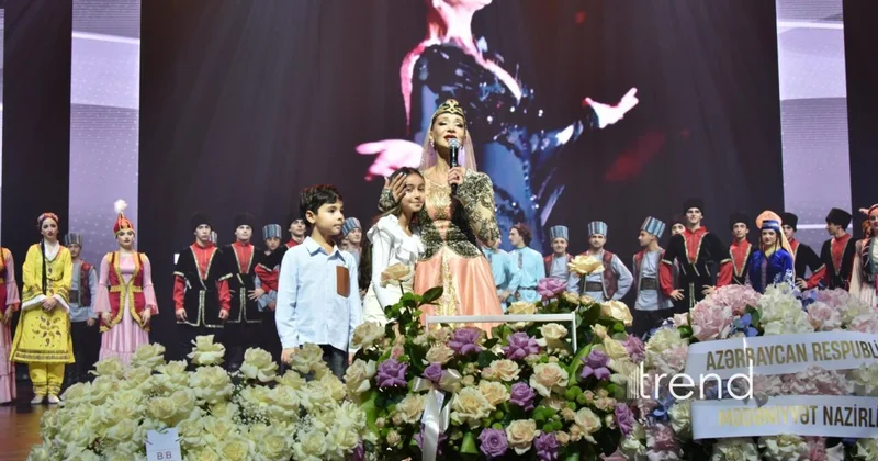 Феерический юбилей Тараны Мурадовой во Дворце Гейдара Алиева ФОТО