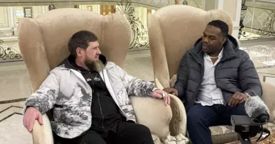 Kadırovun əyləncə anlayışı Məşhur idmançıya bunu etdirdi (VİDEO)