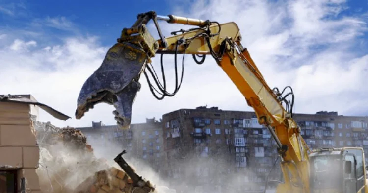 Bakıda kvadratı 2700 manata haradan ev almaq olar?