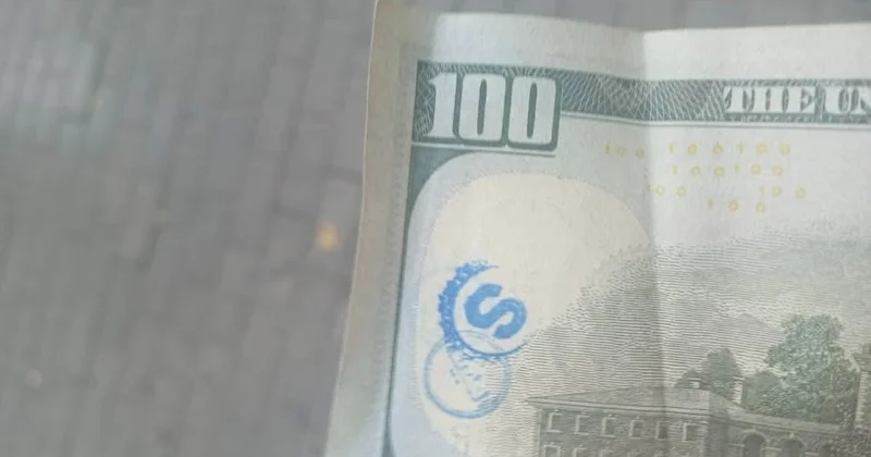 Банки и обменники отказываются принимать доллары Minval Politika