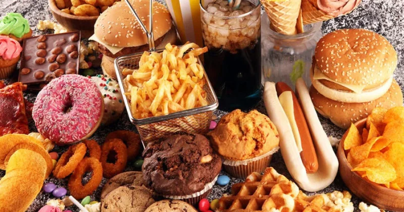 Çipsi, kolbasa və fast food piylənmə yaradır