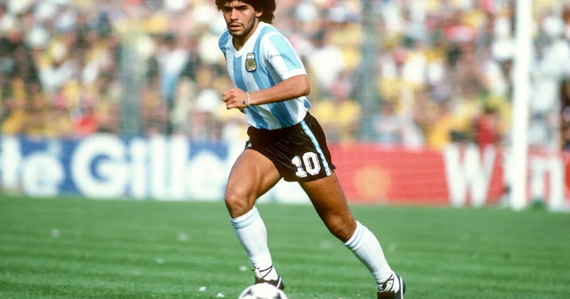 Maradonaya həsr olunan mavzoley layihəsi dayandırıldı