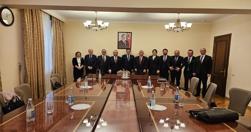 Делегация, прибывшая из Турции, встретилась с Хикметом Гаджиевым